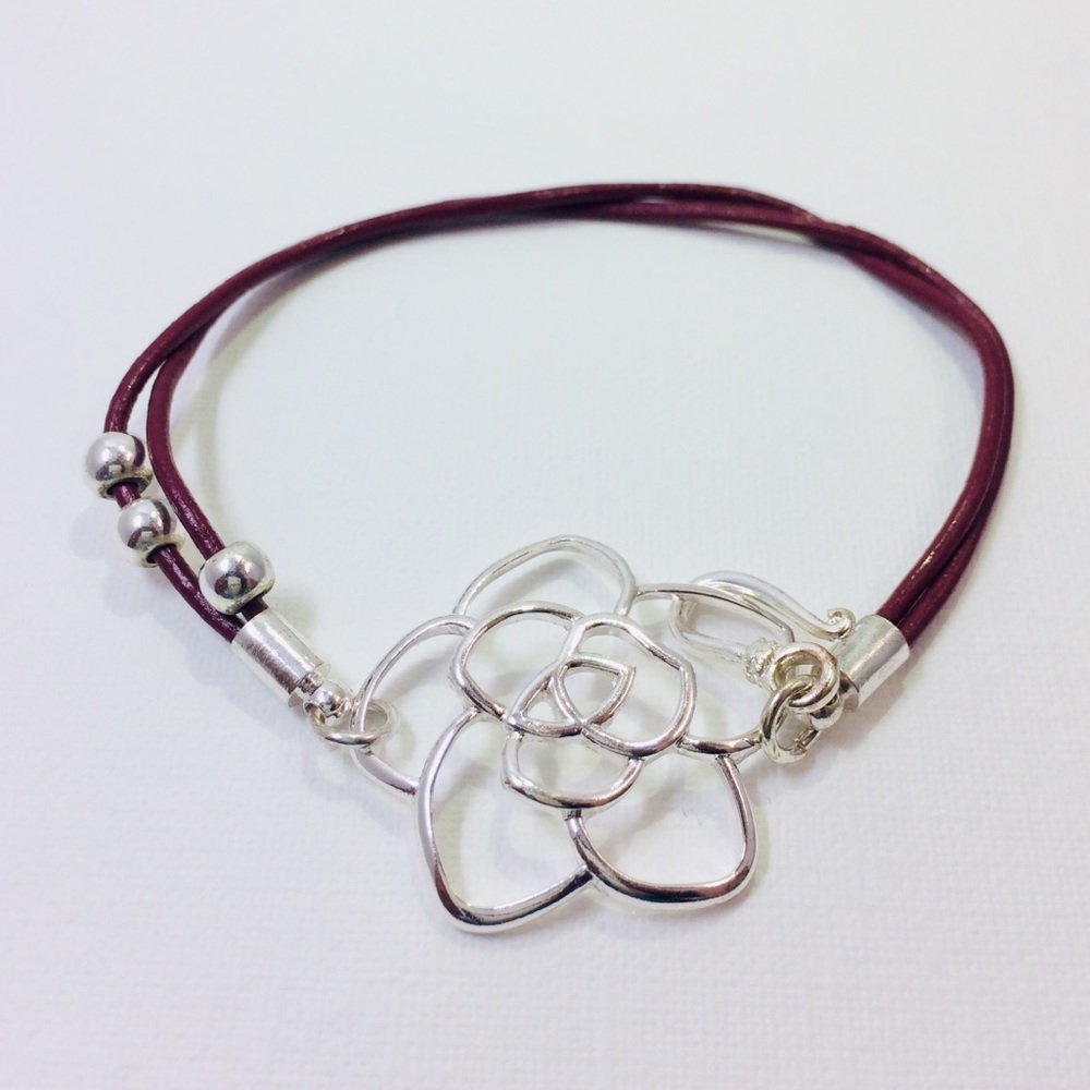*Bracelet A02S